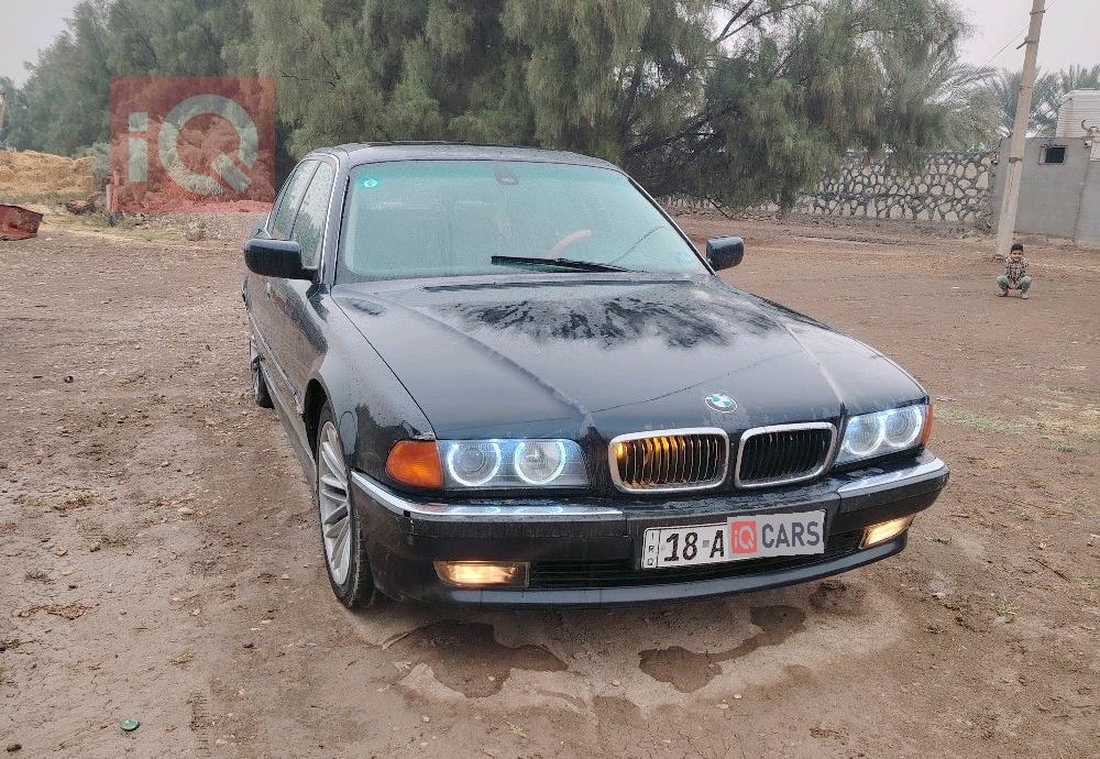 بي ام دبليو الفئة 7